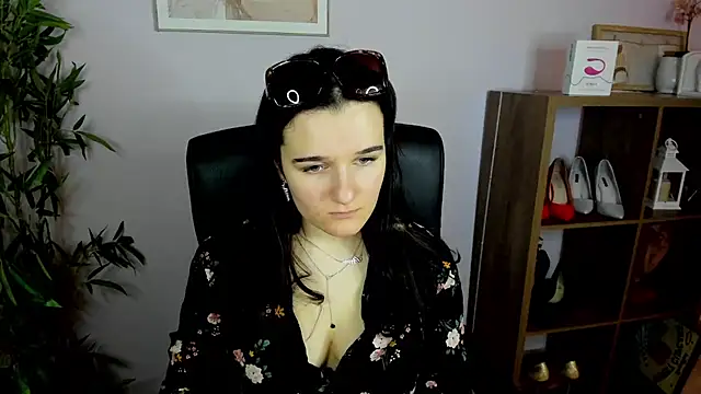 Snapshot of KateDelight chatting on March 22, 10:39 am KateDelight online show from March 22, 10:39 am