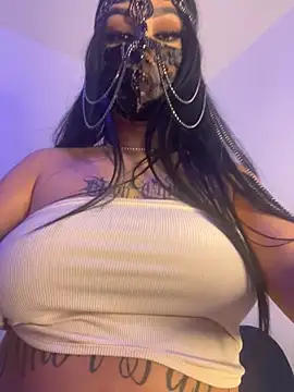 kamila french online show from March 17, 10:02 pm