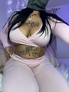 kamila french online show from December 22, 10:32 pm