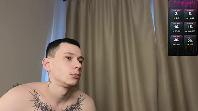 R1mmo   online show from February 14, 10:04 am