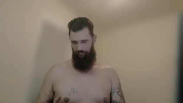 Snapshot of Armyexhibitionistvet chatting on November 2, 4:06 am Armyexhibitionistvet online show from November 2, 4:06 am