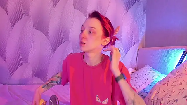 Snapshot of CrystalRey chatting on March 18, 5:02 am CrystalRey online show from March 18, 5:02 am