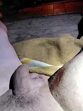 Snapshot of prcalek19 chatting on November 21, 6:29 pm prcalek19 online show from November 21, 6:29 pm