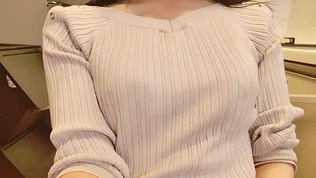 Snapshot of sayaka_xo chatting on June 21, 11:21 pm sayaka xo online show from June 21, 11:21 pm