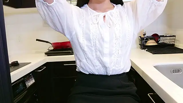 sayaka xo online show from June 2, 12:10 am