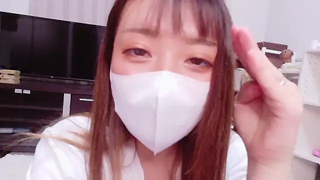 Snapshot of ayu_yu_xo chatting on May 14, 9:28 am ayu yu xo online show from May 14, 9:28 am