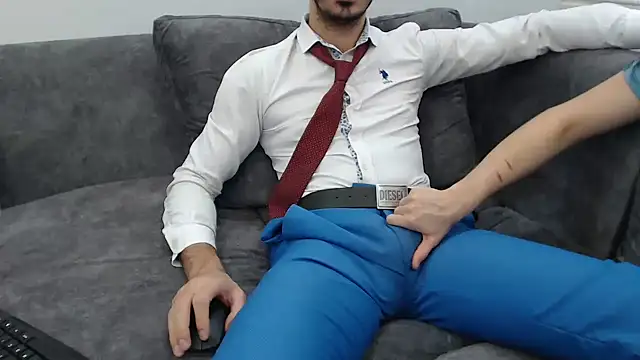 Naughtb0y online show from December 5, 11:09 am