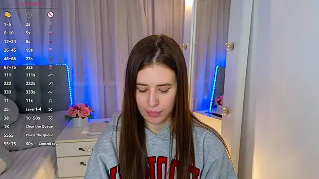 Snapshot of Milkissss chatting on February 26, 11:05 pm Milkissss online show from February 26, 11:05 pm