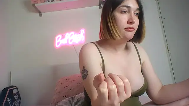 Icy  Diamond online show from April 10, 8:16 pm