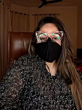 Snapshot of SEXY-Sardarni chatting on December 30, 3:34 pm SEXY-Sardarni online show from December 30, 3:34 pm