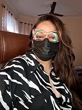 Snapshot of SEXY-Sardarni chatting on November 16, 8:30 am SEXY-Sardarni online show from November 16, 8:30 am