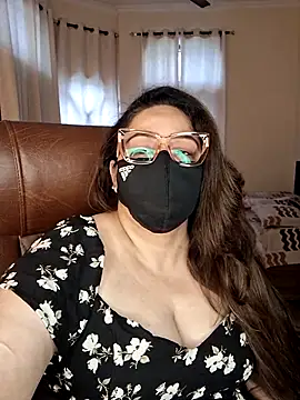 SEXY-Sardarni online show from April 8, 8:05 am