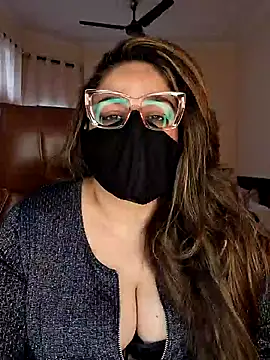 Snapshot of SEXY-Sardarni chatting on February 20, 9:22 am SEXY-Sardarni online show from February 20, 9:22 am