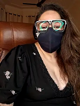 SEXY-Sardarni online show from July 10, 3:12 pm