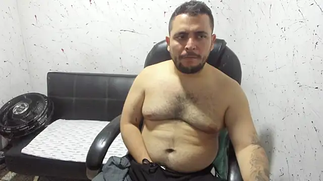 Snapshot of _ace_ventura chatting on October 24, 4:39 pm ace ventura online show from October 24, 4:39 pm