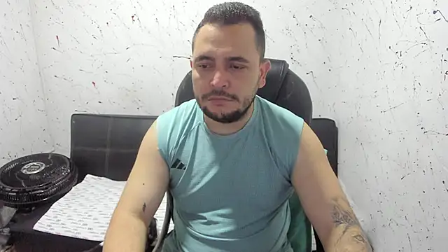 Snapshot of _ace_ventura chatting on October 26, 2:28 pm ace ventura online show from October 26, 2:28 pm