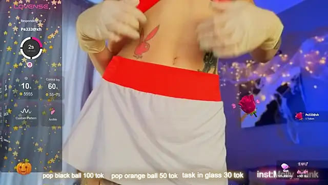 mollyyank online show from November 1, 10:53 am