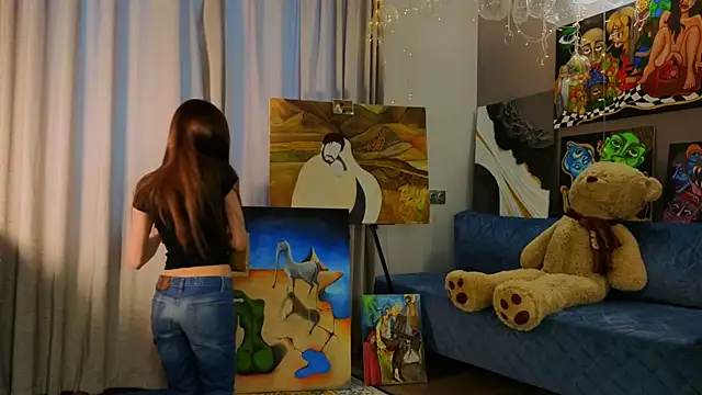 mollyyank online show from February 14, 12:49 pm