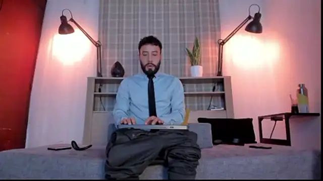 bruno woods online show from January 9, 10:33 am