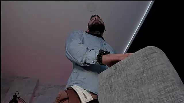 bruno woods online show from November 27, 1:55 pm