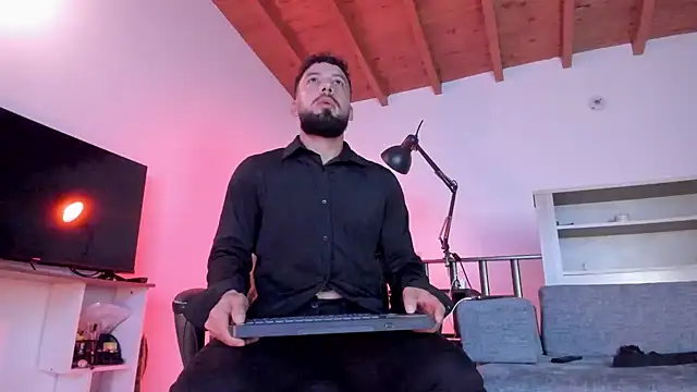 bruno woods online show from April 4, 11:33 pm