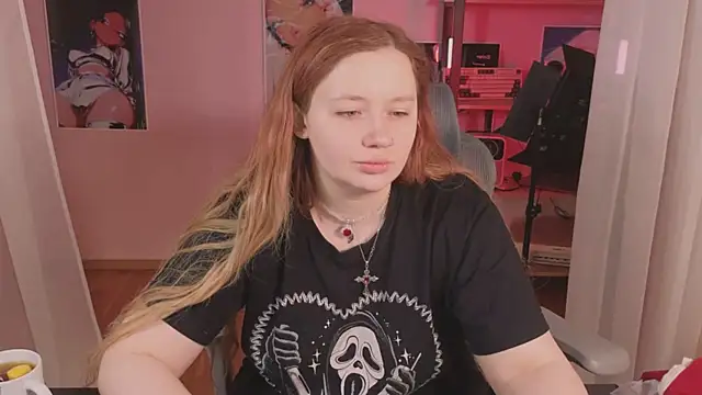 carolina elf online show from February 11, 5:40 am