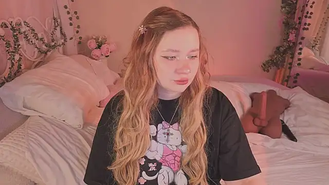 carolina elf online show from March 27, 5:49 am