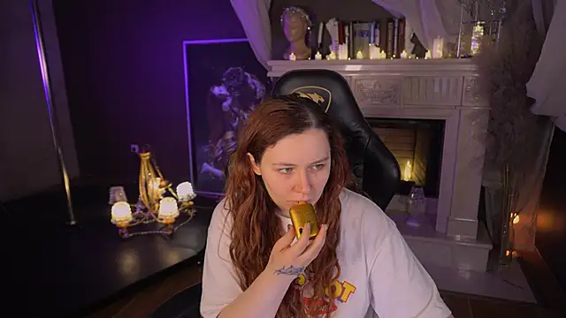 carolina elf online show from November 22, 12:48 pm