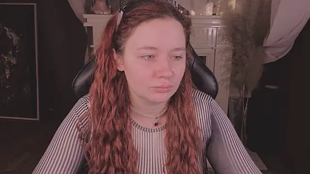 carolina elf online show from November 11, 12:44 pm