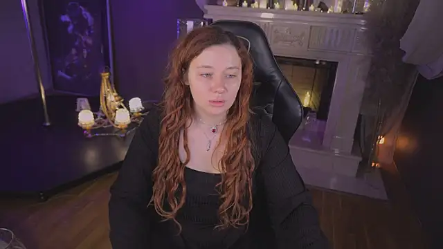 carolina elf online show from November 25, 2:06 pm