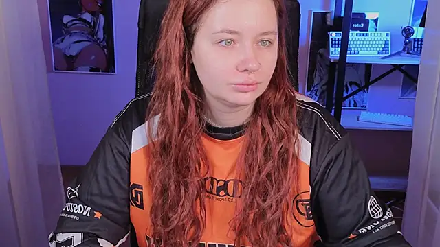 carolina elf online show from October 29, 7:18 am