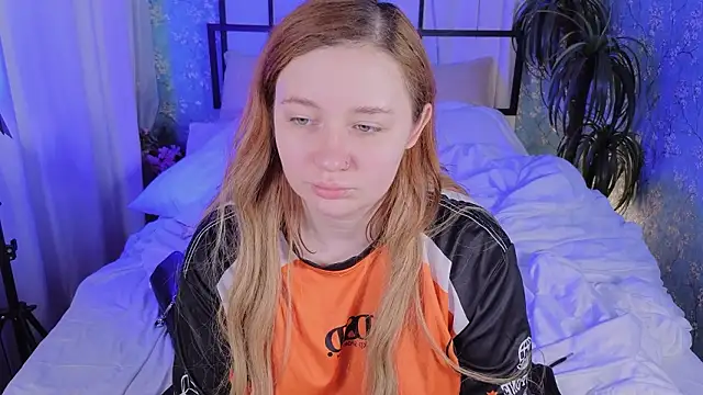 carolina elf online show from March 12, 6:28 am