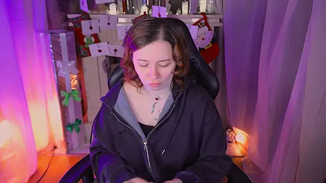 carolina elf online show from January 13, 5:11 am