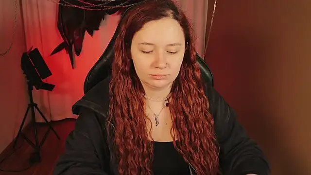 carolina elf online show from November 6, 6:17 am