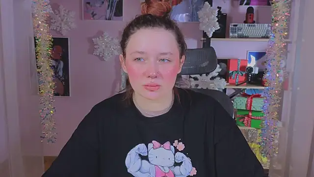 carolina elf online show from December 18, 5:01 am