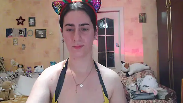 Snapshot of INELIKA chatting on December 26, 10:09 pm INELIKA online show from December 26, 10:09 pm