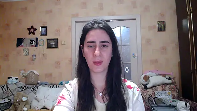 Snapshot of INELIKA chatting on December 9, 9:16 pm INELIKA online show from December 9, 9:16 pm