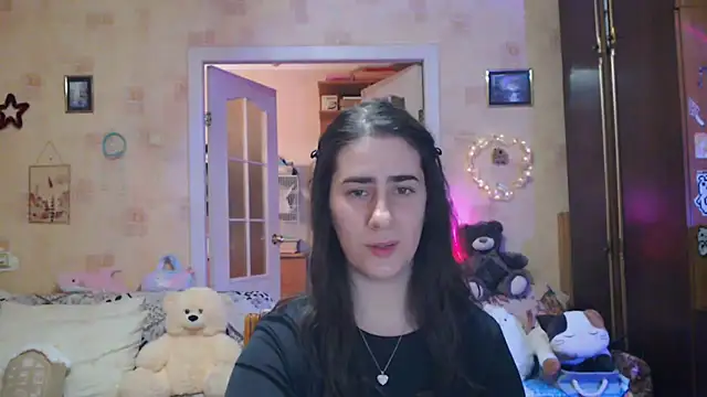 Snapshot of INELIKA chatting on September 15, 8:31 pm INELIKA online show from September 15, 8:31 pm