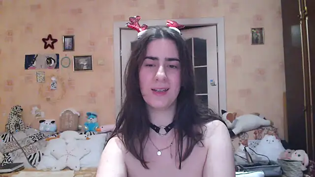 Snapshot of INELIKA chatting on December 31, 6:48 am INELIKA online show from December 31, 6:48 am