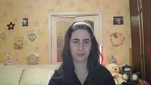 Snapshot of INELIKA chatting on October 14, 9:47 pm INELIKA online show from October 14, 9:47 pm