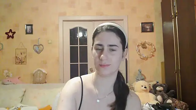 Snapshot of INELIKA chatting on October 21, 9:03 pm INELIKA online show from October 21, 9:03 pm