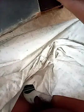 Snapshot of slchiku chatting on November 12, 2:26 am slchiku online show from November 12, 2:26 am