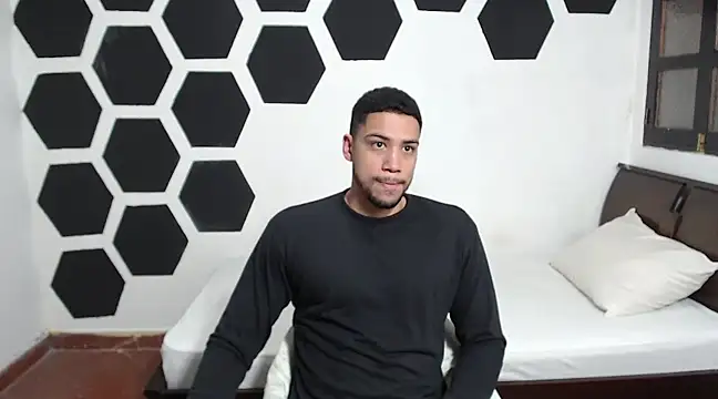 Snapshot of Jhors__Collens chatting on January 24, 12:52 am Jhors Collens online show from January 24, 12:52 am