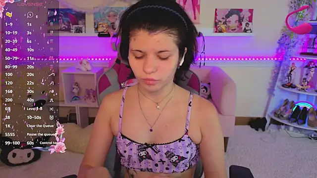Snapshot of Katya_Zaitseva chatting on June 20, 12:10 pm Katya Zaitseva online show from June 20, 12:10 pm