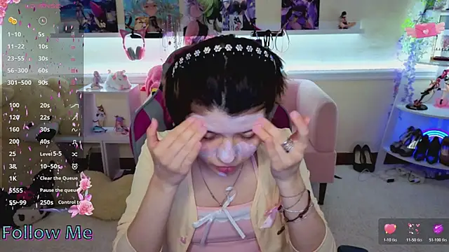 Katya Zaitseva online show from May 2, 12:32 pm