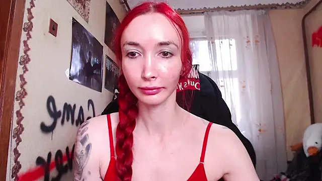 Roxy Silver online show from April 26, 4:43 am
