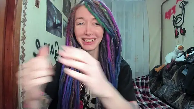 Snapshot of Roxy_Silver chatting on February 8, 7:27 pm Roxy Silver online show from February 8, 7:27 pm