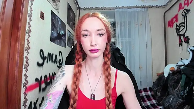 Snapshot of Roxy_Silver chatting on September 8, 9:03 pm Roxy Silver online show from September 8, 9:03 pm