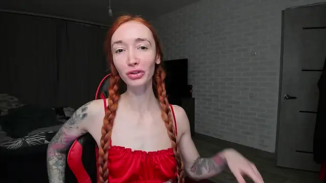 Roxy Silver online show from November 28, 8:53 pm