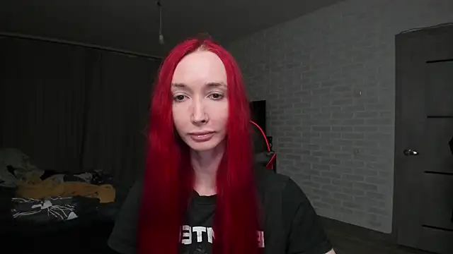 Roxy Silver online show from March 9, 5:05 pm